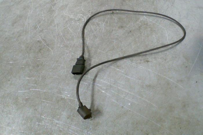 Gebrauchte Nockenwelle Sensor Volkswagen Passat Preis € 21,00 Margenregelung angeboten von TSI-Parts / Allmotorparts B.V.