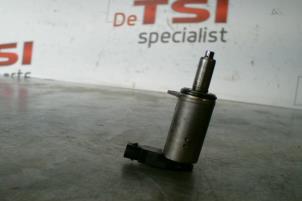 Usagé Réglage arbre à cames Audi A4 Prix € 15,00 Prix TTC proposé par TSI-Parts