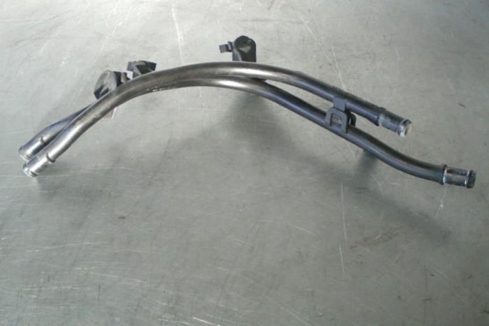 Begagnade Vattenrör Seat Leon Pris € 17,00 Marginaltabell erbjuds av TSI-Parts / Allmotorparts B.V.