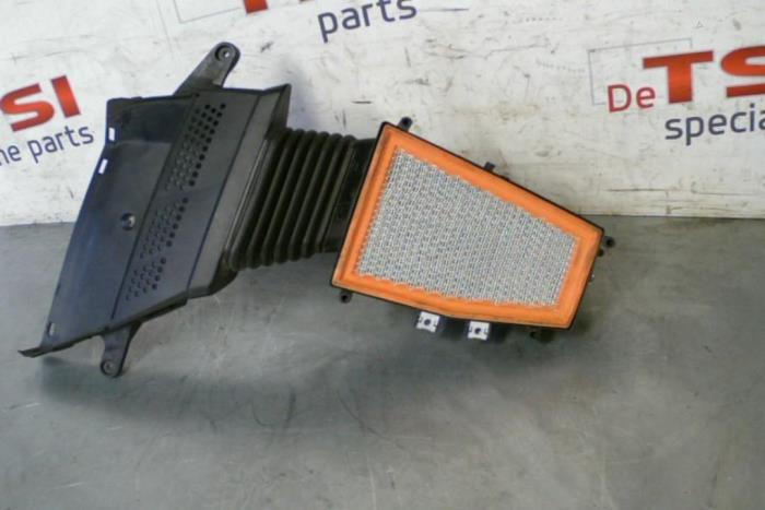 Begagnade Luftfilter Audi RS 5 (8F7) 4.2 V8 32V Pris € 41,00 Marginaltabell erbjuds av TSI-Parts / Allmotorparts B.V.