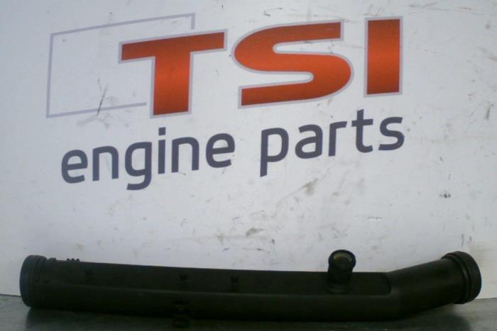 Begagnade Vattenrör Volkswagen Polo Pris € 17,00 Marginaltabell erbjuds av TSI-Parts / Allmotorparts B.V.