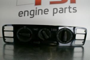 Usagé Commande chauffage Volkswagen UP Prix € 40,00 Prix TTC proposé par TSI-Parts