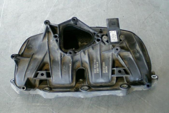 Gebrauchte Ansaugbrugge Volkswagen Golf Preis € 41,00 Margenregelung angeboten von TSI-Parts / Allmotorparts B.V.