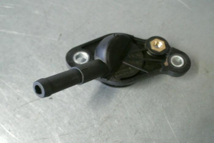 Begagnade Vattenrör Volkswagen Golf Pris € 8,00 Marginaltabell erbjuds av TSI-Parts / Allmotorparts B.V.