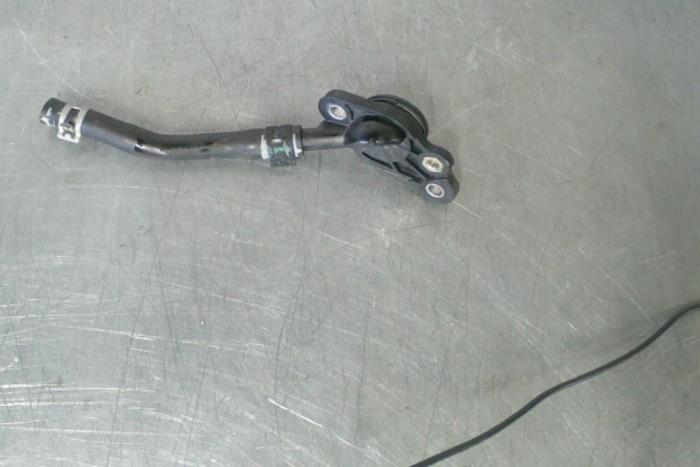 Begagnade Vattenrör Volkswagen Golf Pris € 8,00 Marginaltabell erbjuds av TSI-Parts / Allmotorparts B.V.