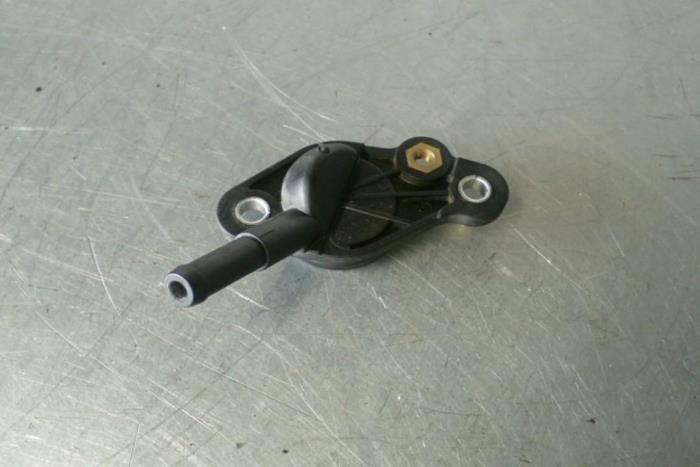 Begagnade Vattenrör Volkswagen Golf Pris € 8,00 Marginaltabell erbjuds av TSI-Parts / Allmotorparts B.V.