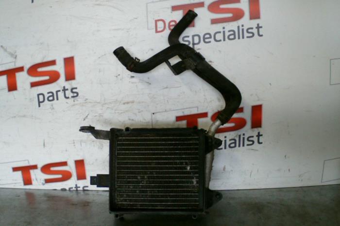 Usagé Radiateur Audi TT Prix € 62,00 Règlement à la marge proposé par TSI-Parts / Allmotorparts B.V.