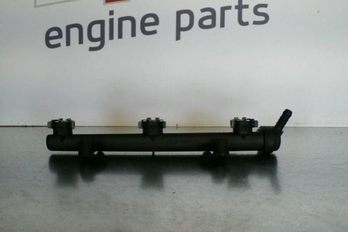 Gebrauchte Einspritzgehäuse Volkswagen UP Preis € 33,00 Margenregelung angeboten von TSI-Parts / Allmotorparts B.V.