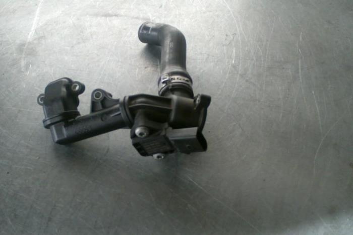Begagnade Bränsletryckssensor Audi S6 Pris € 33,00 Marginaltabell erbjuds av TSI-Parts / Allmotorparts B.V.