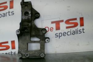 Used Alternator lower bracket Seat Leon Price € 20,00 Inclusive VAT offered by TSI-Parts