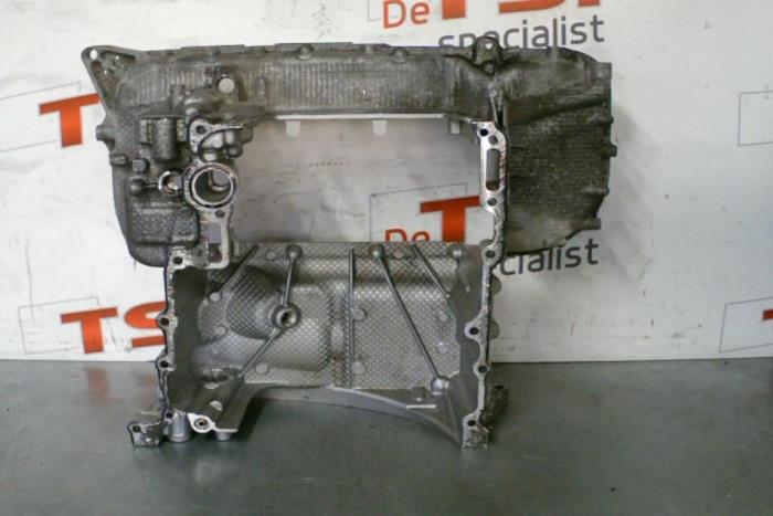 Gebrauchte Ölwanne Audi A5 Preis € 124,00 Margenregelung angeboten von TSI-Parts / Allmotorparts B.V.