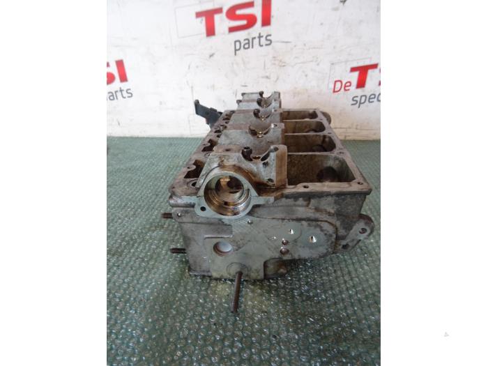 Cylinder head Mitsubishi Grandis - 038103373R BWC