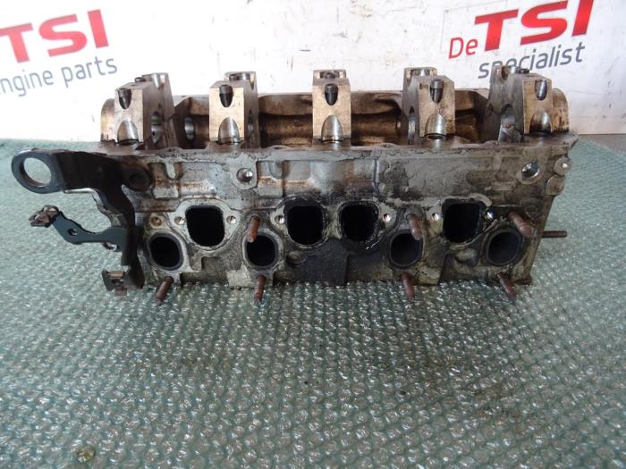 Cylinder head Mitsubishi Grandis - 038103373R BWC