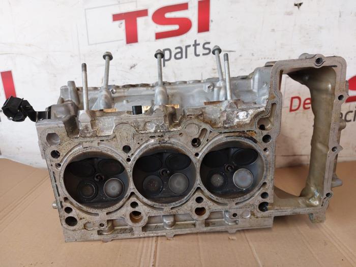 Usagé Culasse Audi A7 Sportback (4GA/4GF) 3.0 V6 24V TFSI Quattro Prix € 331,00 Règlement à la marge proposé par TSI-Parts / Allmotorparts B.V.