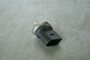 Used Fuel pressure sensor Audi TT Price € 20,00 Inclusive VAT offered by TSI-Parts