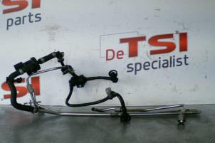 Używane Przewód paliwowy Audi TT Cena € 40,00 Z VAT oferowane przez TSI-Parts