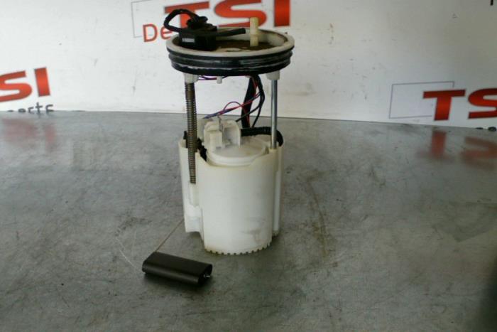 Begagnade Högtryckspump Skoda Citigo Pris € 46,00 Marginaltabell erbjuds av TSI-Parts / Allmotorparts B.V.