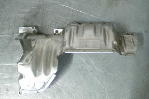 Usados Pantalla térmica escape Audi TT Precio € 20,00 IVA incluido ofrecido por TSI-Parts