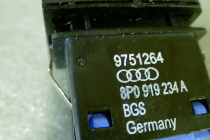 Interruptor de airbag de un Audi A3 2008