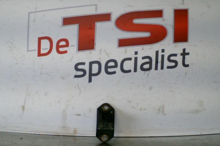 Begagnade ABS-sensor Diversen Diversen Pris € 17,00 Marginaltabell erbjuds av TSI-Parts / Allmotorparts B.V.