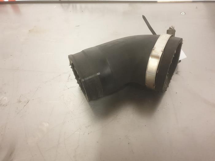 Gebrauchte Intercooler Schlauch Audi A3 (8P1) 1.8 16V TFSI Preis € 17,00 Margenregelung angeboten von TSI-Parts / Allmotorparts B.V.