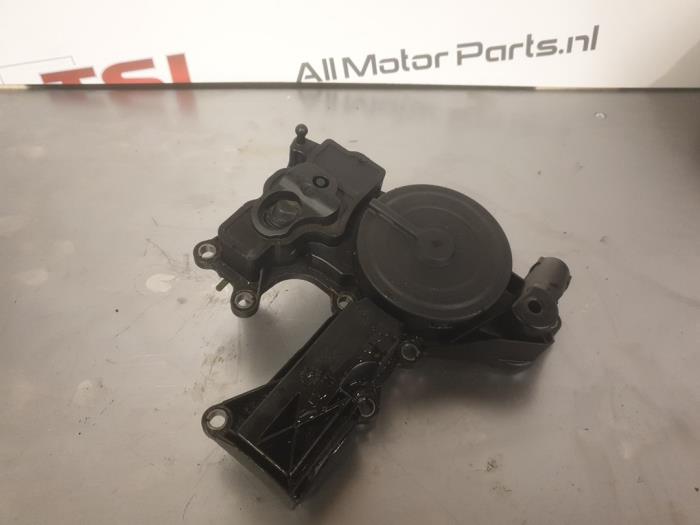 Begagnade PCV-ventil Audi Q3 (8UB/8UG) 2.0 16V TFSI 200 Pris € 14,50 Marginaltabell erbjuds av TSI-Parts / Allmotorparts B.V.