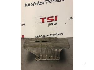 Used Exhaust heat shield Volkswagen Golf VI (5K1) 1.4 TSI 160 16V Price € 15,00 Inclusive VAT offered by TSI-Parts