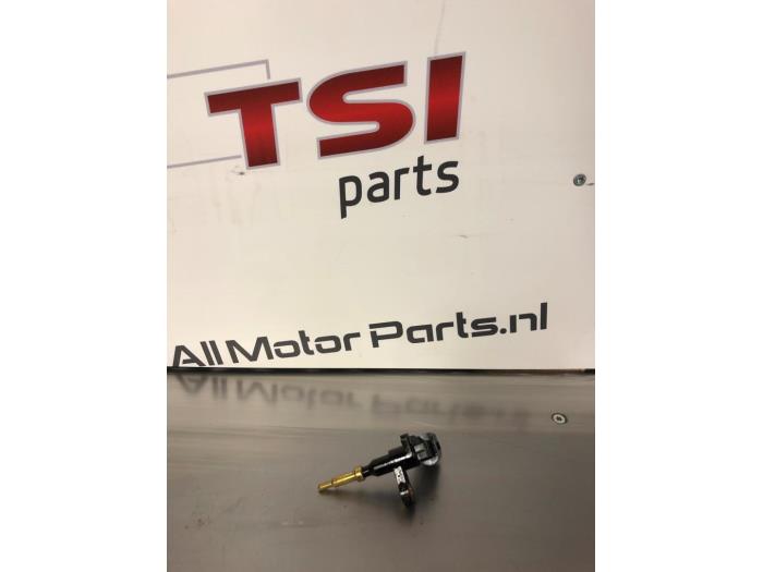Used Engine temperature sensor Audi A1 (8X1/8XK) Price € 17,00 Margin scheme offered by TSI-Parts / Allmotorparts B.V.