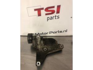 Used Drive belt tensioner Volkswagen Polo V (6R) 1.2 TSI Price € 30,00 Inclusive VAT offered by TSI-Parts