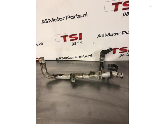 Begagnade Vattenrör Audi A6 (C6) 4.2 V8 40V FSI Quattro Pris € 33,00 Marginaltabell erbjuds av TSI-Parts / Allmotorparts B.V.