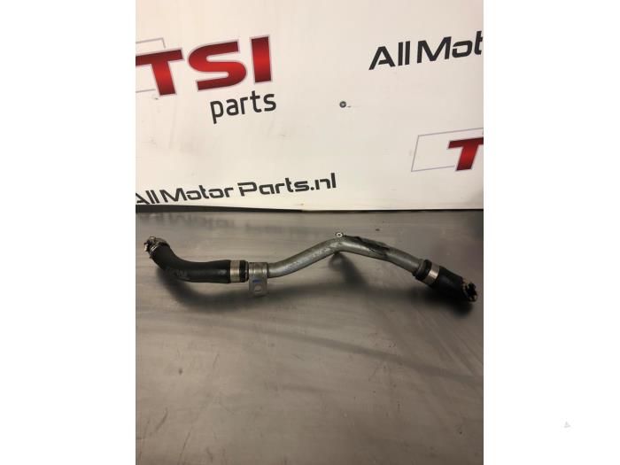 Begagnade Vattenrör Audi A6 (C6) 4.2 V8 40V FSI Quattro Pris € 12,00 Marginaltabell erbjuds av TSI-Parts / Allmotorparts B.V.