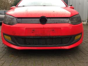 Used Front bumper Volkswagen Polo V (6R) 1.6 TDI 16V 90 Price € 300,00 Inclusive VAT offered by TSI-Parts