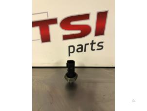 Usados Sensor de presión de aceite Audi A6 (C6) 4.2 V8 40V FSI Quattro Precio € 9,99 IVA incluido ofrecido por TSI-Parts