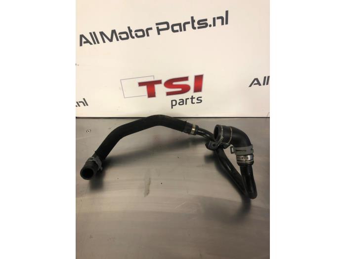 Gebrauchte Wasserrohr Audi A5 Sportback (8TA) 2.7 TDI V6 24V Preis € 25,00 Margenregelung angeboten von TSI-Parts / Allmotorparts B.V.