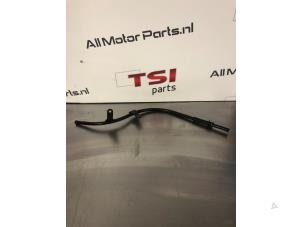Used Oil dipstick Audi A5 Sportback (8TA) 2.7 TDI V6 24V Price € 15,00 Inclusive VAT offered by TSI-Parts