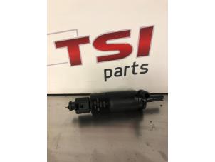 Gebrauchte Pumpe Scheinwerfersprüher Volkswagen Tiguan (5N1/2) 1.4 TSI 16V Preis € 20,00 Mit Mehrwertsteuer angeboten von TSI-Parts