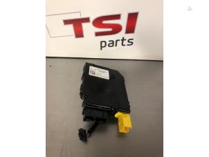 Usagé Module colonne de direction Volkswagen Tiguan (5N1/2) 1.4 TSI 16V Prix € 75,00 Prix TTC proposé par TSI-Parts