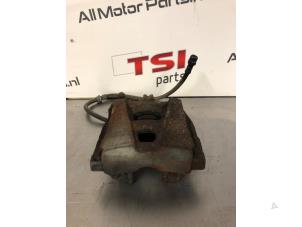 Used Front brake calliper, right Volkswagen Tiguan (5N1/2) 1.4 TSI 16V Price € 35,01 Inclusive VAT offered by TSI-Parts