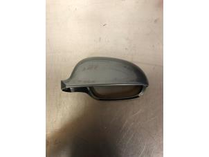 Used Mirror housing, left Volkswagen Golf V (1K1) 1.4 16V Price € 20,00 Inclusive VAT offered by TSI-Parts