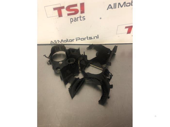 Usagé Couvercle de distribution Volkswagen Transporter/Caravelle T5 2.0 BiTDI DRF Prix € 12,00 Règlement à la marge proposé par TSI-Parts / Allmotorparts B.V.