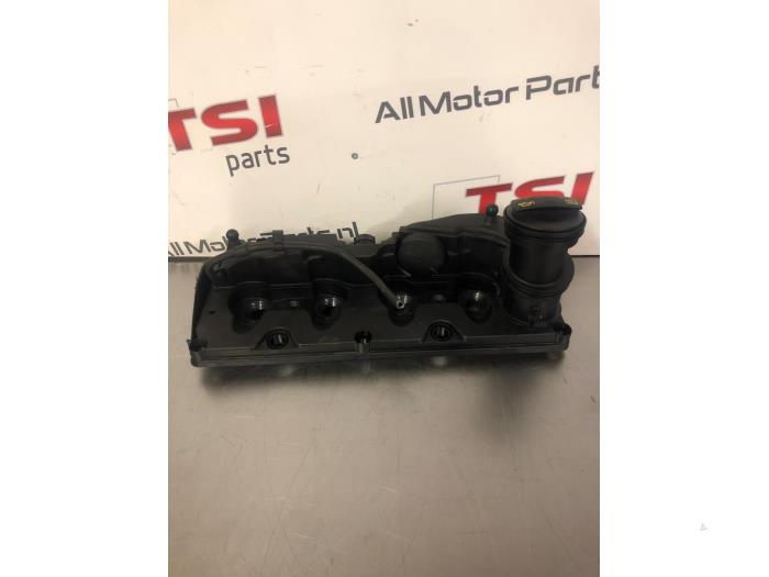 Usagé Couvercle soupapes Volkswagen Transporter/Caravelle T5 2.0 BiTDI DRF Prix € 62,00 Règlement à la marge proposé par TSI-Parts / Allmotorparts B.V.