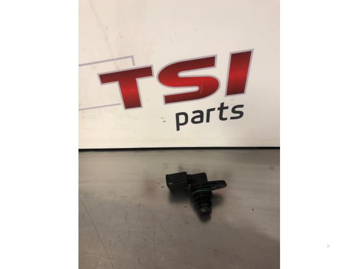 Begagnade Kamaxelsensor Seat Leon (1P1) 1.2 TSI Pris € 8,00 Marginaltabell erbjuds av TSI-Parts / Allmotorparts B.V.