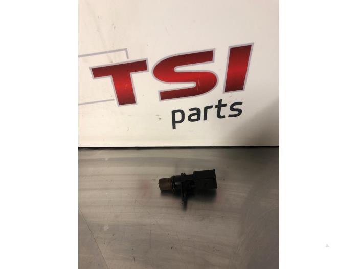 Begagnade Kamaxelsensor Seat Exeo (3R2) 2.0 TSI 16V Pris € 10,00 Marginaltabell erbjuds av TSI-Parts / Allmotorparts B.V.