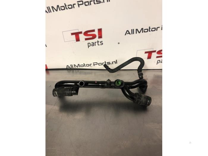 Begagnade Vattenrör Audi A6 (C6) 4.2 V8 40V Quattro Pris € 33,00 Marginaltabell erbjuds av TSI-Parts / Allmotorparts B.V.