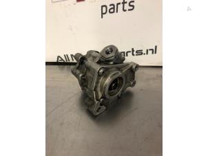 Used Power steering pump Audi Q7 (4LB) 4.2 FSI V8 32V Price € 99,99 Inclusive VAT offered by TSI-Parts
