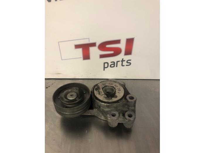 Usados Rodillo tensor correa múltiple Volkswagen Scirocco (137/13AD) 1.4 TSI 160 16V Precio € 13,00 Norma de margen ofrecido por TSI-Parts / Allmotorparts B.V.