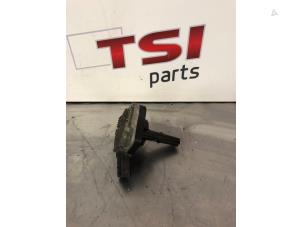 Used Oil level sensor Volkswagen Scirocco (137/13AD) 1.4 TSI 160 16V Price € 20,00 Inclusive VAT offered by TSI-Parts