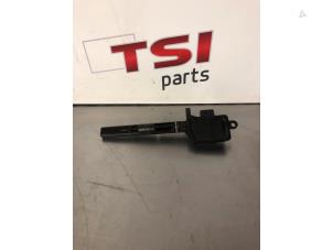 Used Oil level sensor Volkswagen Polo V (6R) 1.2 12V Price € 30,00 Inclusive VAT offered by TSI-Parts
