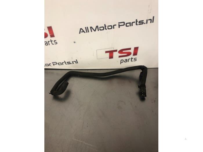 Begagnade Vattenrör Volkswagen Polo V (6R) 1.2 12V Pris € 8,00 Marginaltabell erbjuds av TSI-Parts / Allmotorparts B.V.