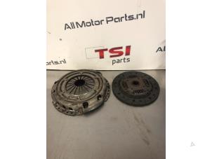 Used Pressure plate Volkswagen Polo V (6R) 1.2 12V Price € 50,00 Inclusive VAT offered by TSI-Parts